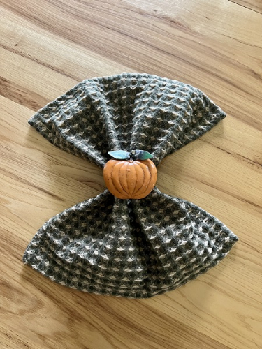 PUMPKIN NAPKIN RING *NEW*